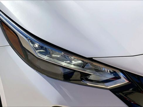 Used 2022 Nissan Sentra SR w/ Midnight Edition image 27