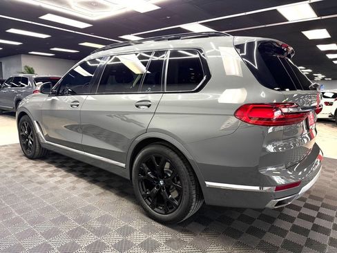 Used 2021 BMW X7 xDrive40i w/ Premium Package AWD/4WD image 9
