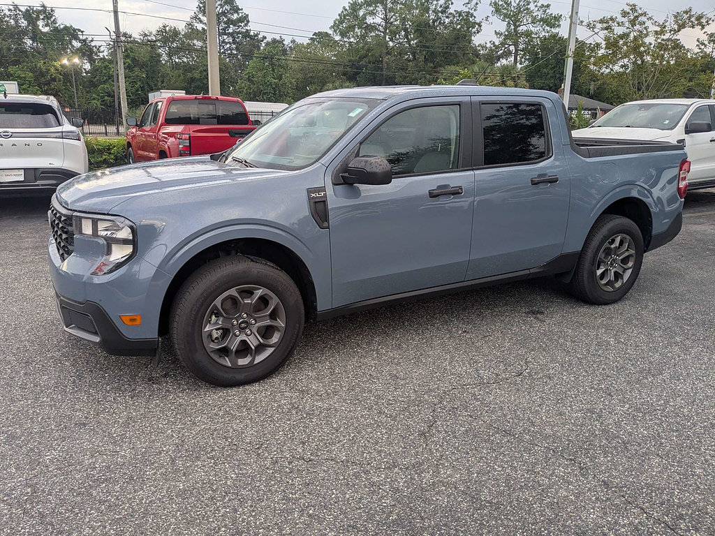 Used 2025 Ford Maverick XLT FWD image 8