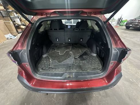 Used 2024 Subaru Outback Premium AWD/4WD image 25