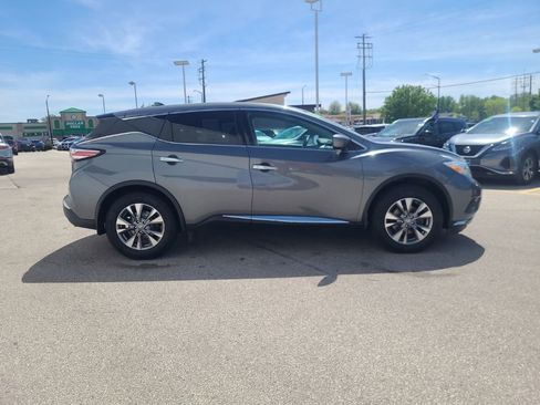Used 2017 Nissan Murano S AWD/4WD image 7