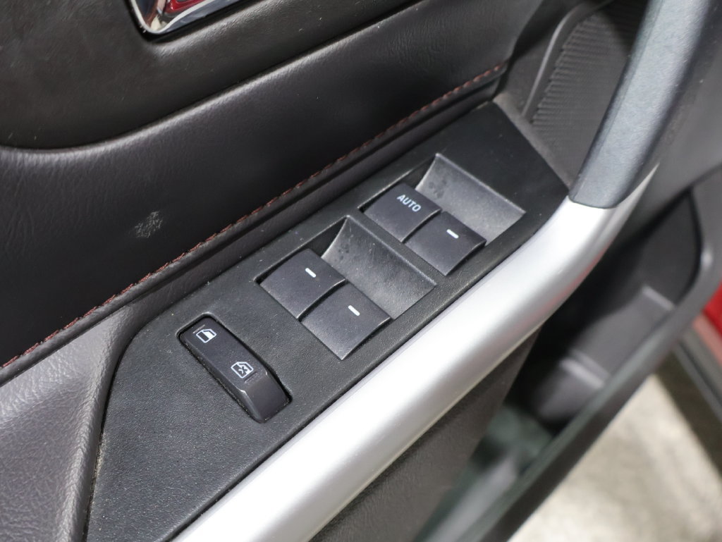 Used 2013 Ford Edge SEL AWD/4WD image 15