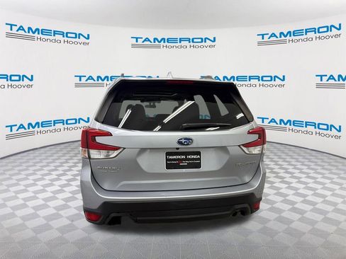 Used 2019 Subaru Forester Premium w/ All-Weather Package image 4