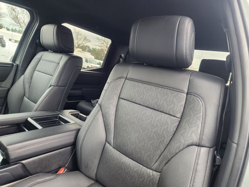 Used 2025 Toyota Tundra SR5 w/ SR5 Premium Package image 21