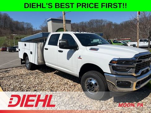 New 2026 RAM 3500 Tradesman w/ Chrome Appearance Group A image 2