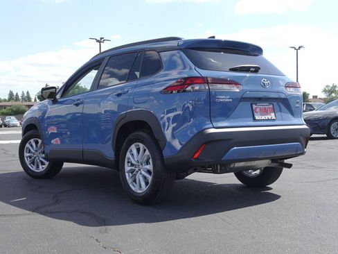New 2026 Toyota Corolla Cross LE AWD/4WD image 7