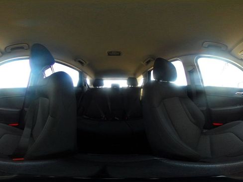 Used 2024 Kia Sportage LX image 41