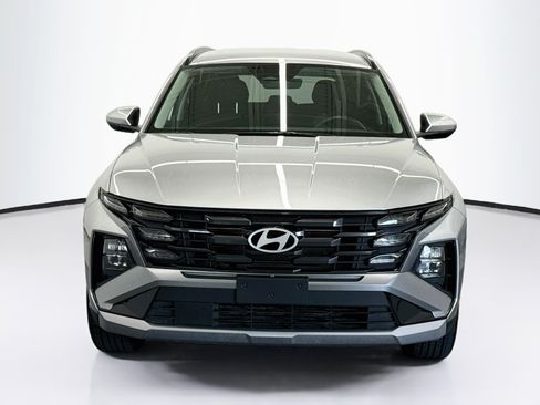 Used 2025 Hyundai Tucson SEL FWD image 2