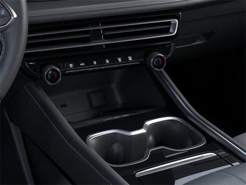 New 2026 Chevrolet Traverse LT w/ Driver Confidence Package image 23