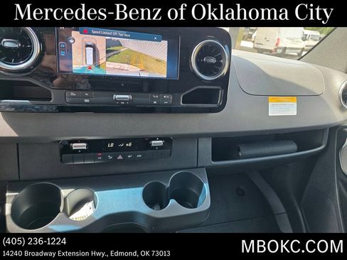 Used 2026 Mercedes-Benz Sprinter 2500 image 11