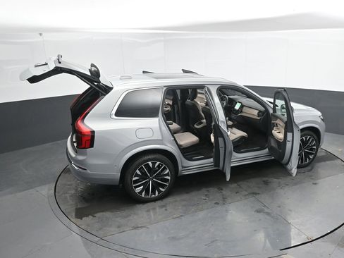Used 2026 Volvo XC90 B6 Ultra w/ Protection Package Premier image 45