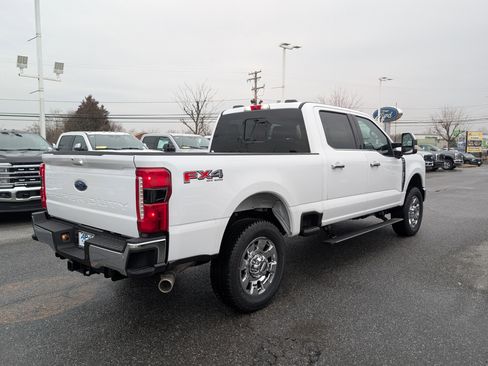 New 2026 Ford F250 Lariat w/ Chrome Package image 2