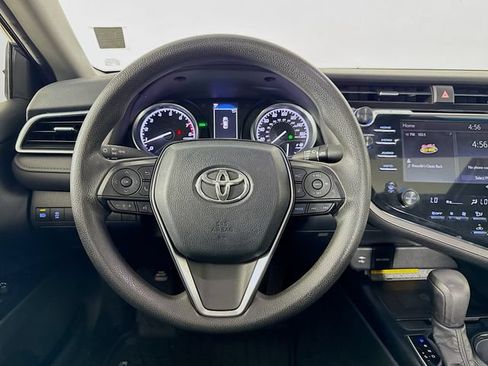 Used 2018 Toyota Camry LE w/ Audio Package FWD image 14