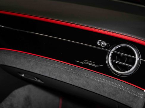 Used 2024 Bentley Continental GT Speed image 41