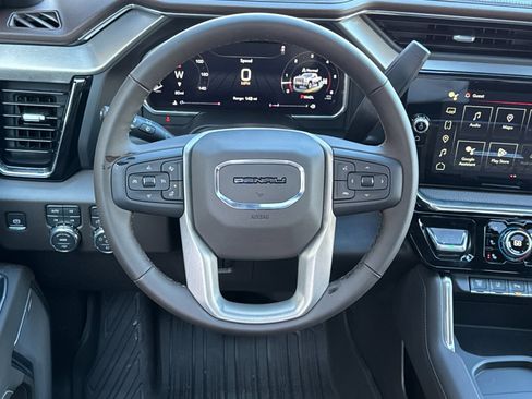 New 2026 GMC Sierra 2500 Denali w/ Denali Reserve Package image 15