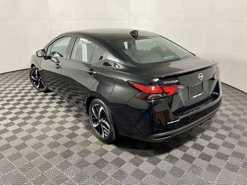 Used 2025 Nissan Versa SR image 10