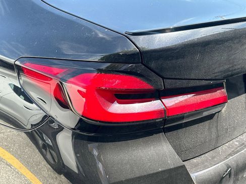 Used 2023 BMW 530i w/ M Sport Package image 9