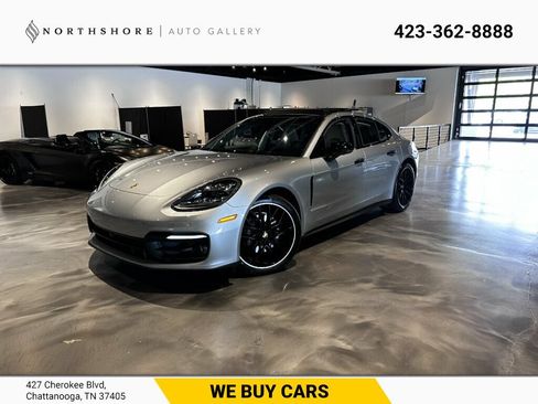 Used 2023 Porsche Panamera image 1