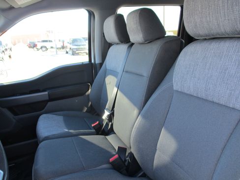 Used 2022 Ford F150 XLT image 37