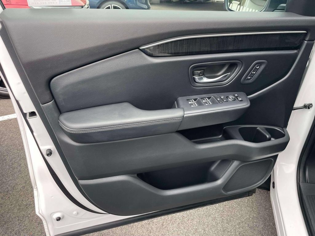 Certified 2023 Honda Pilot Elite image 15