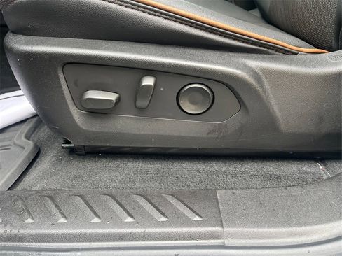 Used 2023 GMC Canyon AT4 w/ AT4 Premium Package image 47