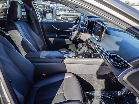 Used 2023 Toyota Mirai XLE w/ Advanced Technology Package image 17