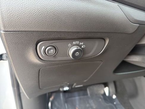 Used 2024 Buick Encore GX Preferred image 24