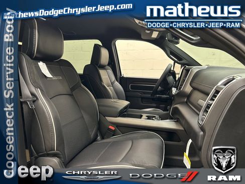 New 2026 RAM 4500 Tradesman w/ Laramie Trim Package image 10