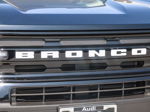Used 2022 Ford Bronco Sport Outer Banks image 5