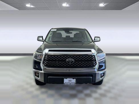 Used 2021 Toyota Tundra SR5 w/ SR5 Upgrade Package AWD/4WD image 6