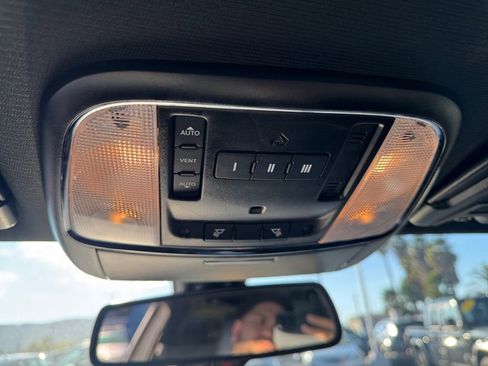 Used 2023 Dodge Charger R/T w/ Plus Group image 24