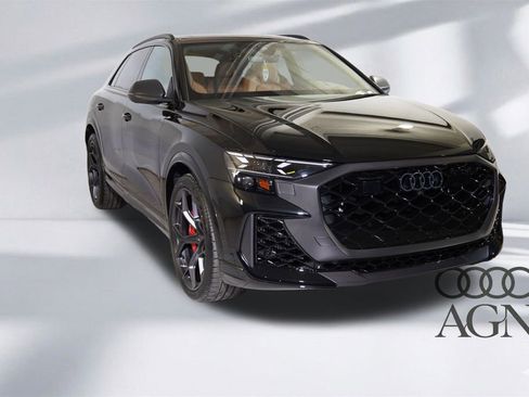 New 2026 Audi RS Q8 performance image 9