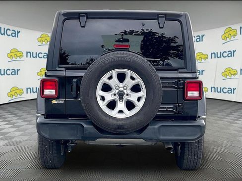Used 2021 Jeep Wrangler Unlimited Sport AWD/4WD image 5
