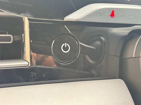 New 2025 Porsche Taycan 4S image 20