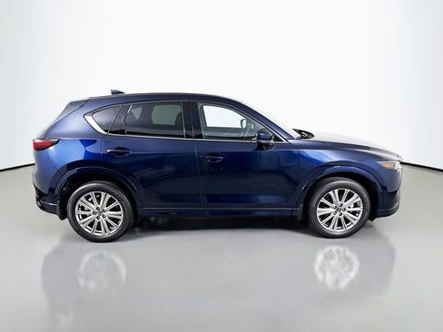 Used 2023 MAZDA CX-5 Signature AWD/4WD image 5