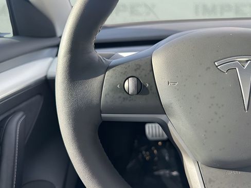 Used 2023 Tesla Model 3 Performance image 15