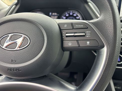 Certified 2023 Hyundai Sonata SEL w/ Preferred Accessory Package FWD image 18