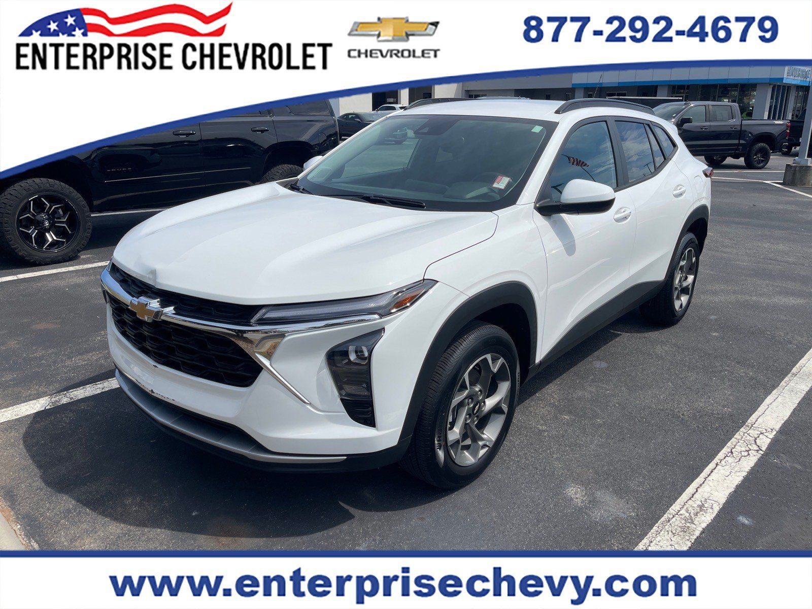 Used 2024 Chevrolet Trax LT w/ LT Convenience Package FWD image 1