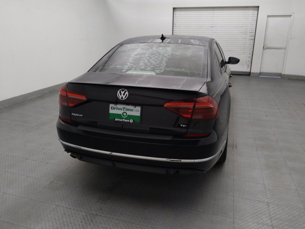 Used 2018 Volkswagen Passat 2.0T S FWD image 7