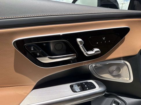 New 2026 Mercedes-Benz CLE 450 4MATIC Coupe image 12