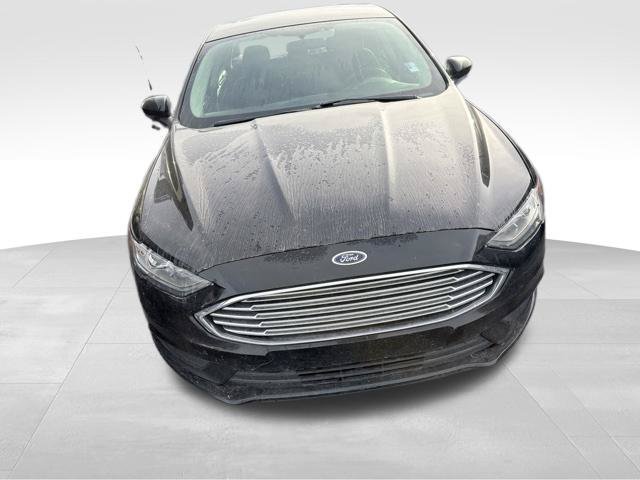 Used 2017 Ford Fusion SE FWD image 5