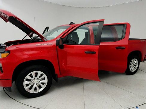 Certified 2024 Chevrolet Silverado 1500 Custom AWD/4WD image 11