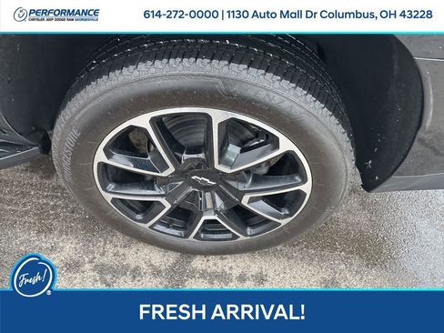 Used 2024 Chevrolet Tahoe RST image 11