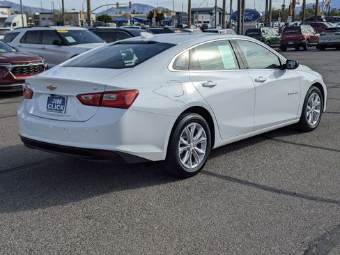 Used 2024 Chevrolet Malibu LT image 2