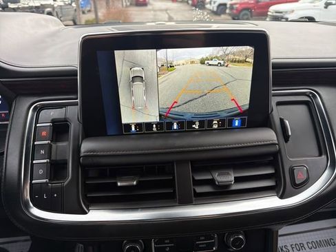 Used 2023 Chevrolet Tahoe High Country w/ Premium Package 2 AWD/4WD image 23