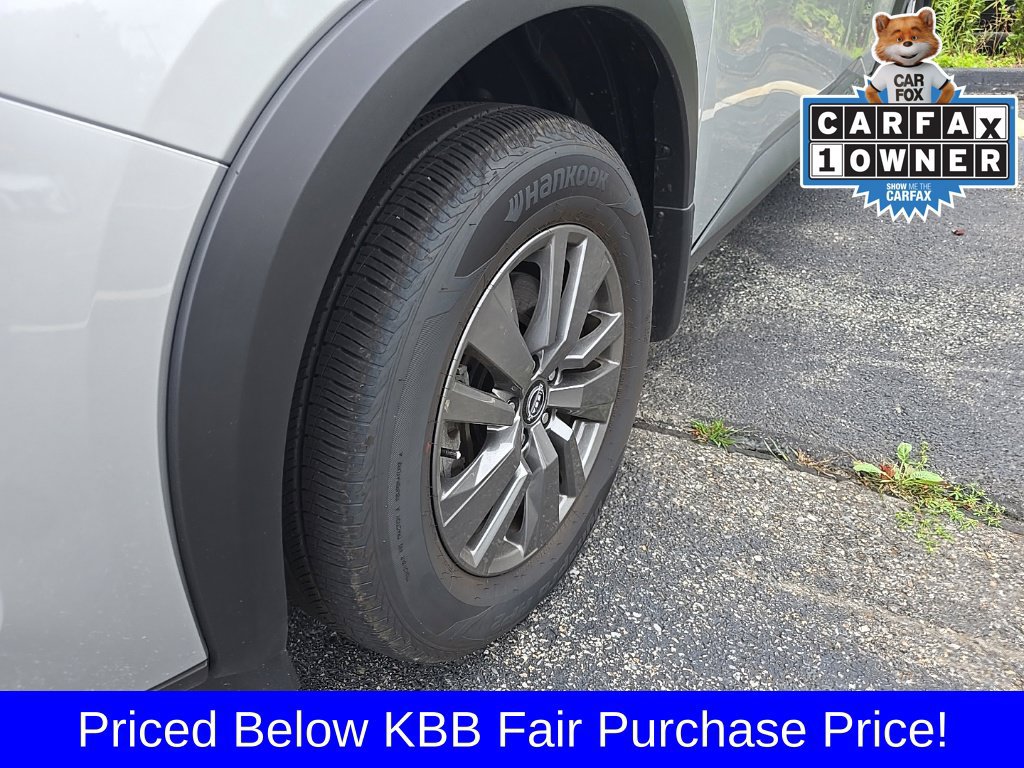 Used 2025 Nissan Pathfinder S AWD/4WD image 7