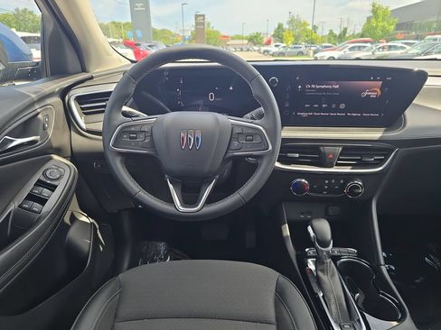 Used 2024 Buick Encore GX Preferred FWD image 16