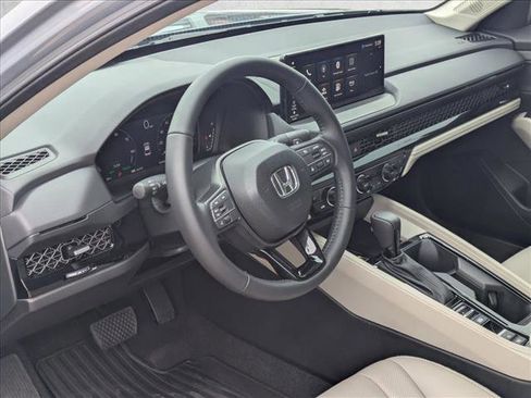 New 2025 Honda Accord EX-L image 3