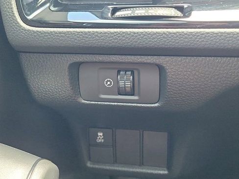Used 2025 Honda Civic Sport image 17