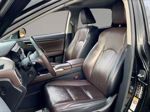 Used 2017 Lexus RX 350 350 w/ Premium Package image 18